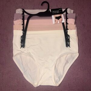 🆕 (5pk) Woman’s Briefs